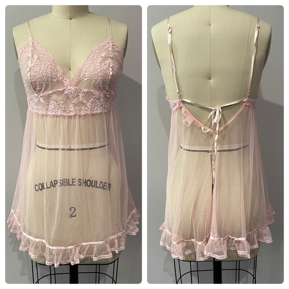 Victoria’s Secret Babydoll - Size: M